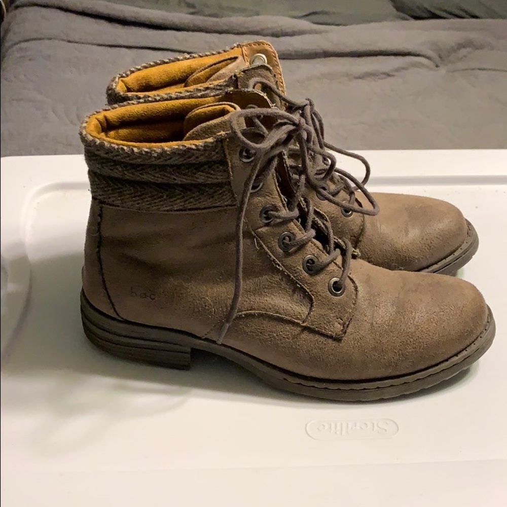 b.o.c. Boots, size 8.5